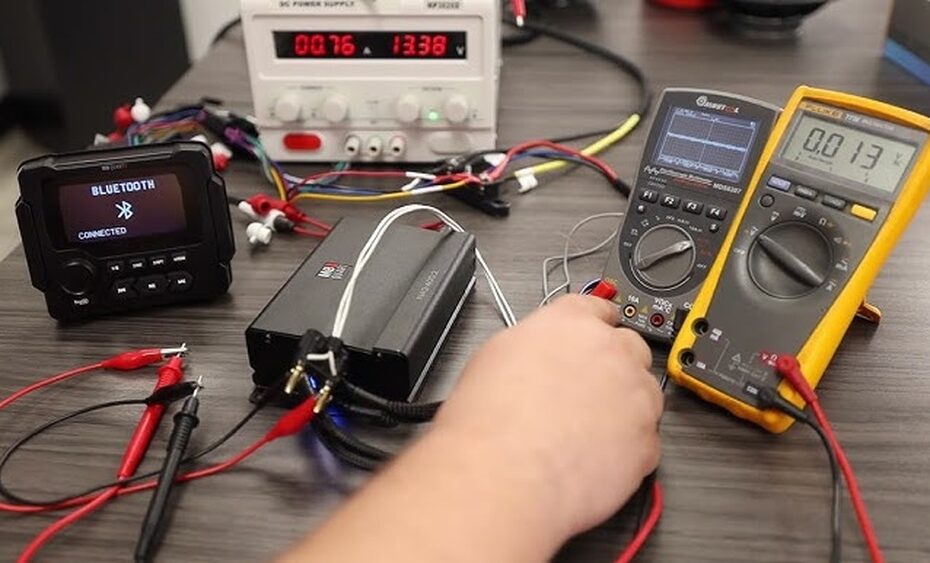 How to Test a Car Amp With a Multimeter